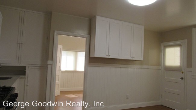 Foto del edificio - 4315-4317 Lincoln Way