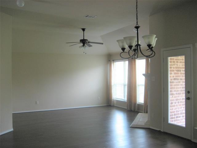Building Photo - 1428 Clayton Ln