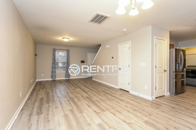 Building Photo - 5191 Liberty Hall Cir