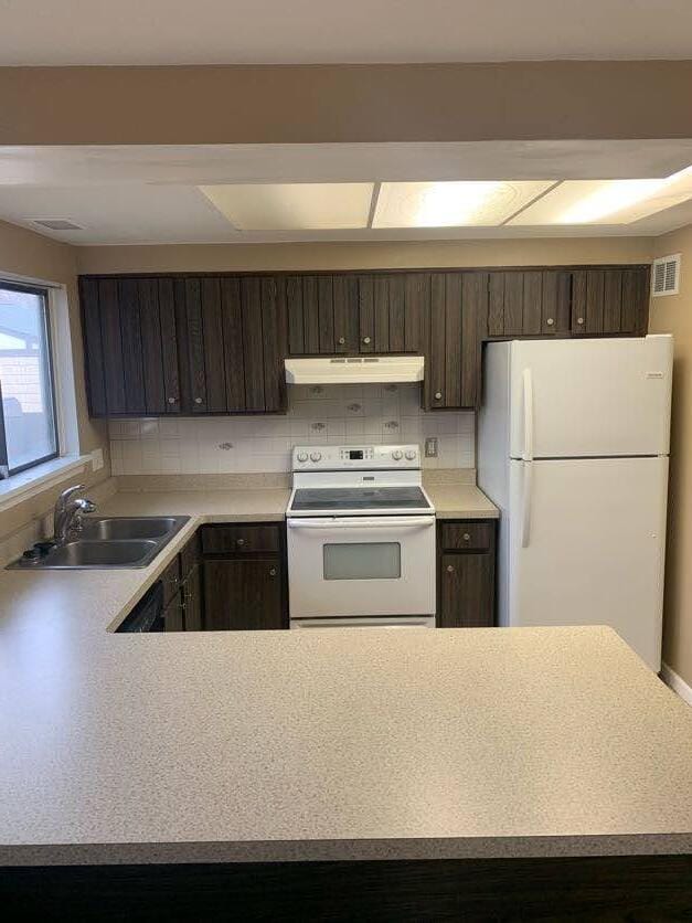 Building Photo - 161 New Wickham Dr