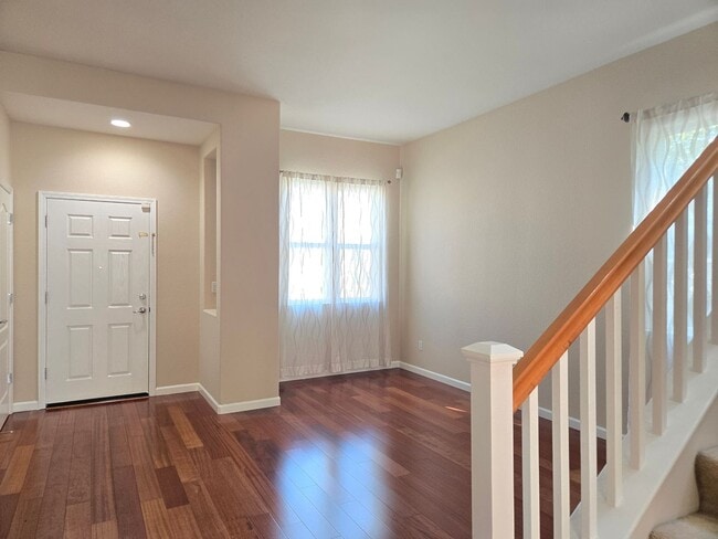 Building Photo - 2761 Gilham Way