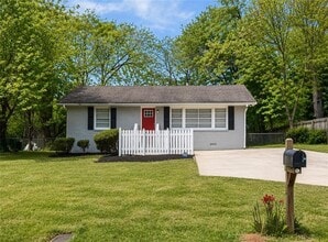 Building Photo - 2191 Greystone Way