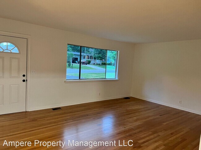 Foto del edificio - 3 br, 1.5 bath House - 3615 Maiden Dr