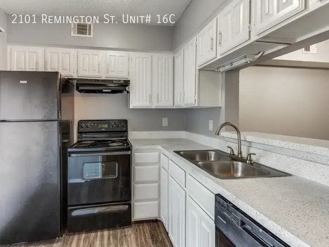 Building Photo - 2101 Remington St