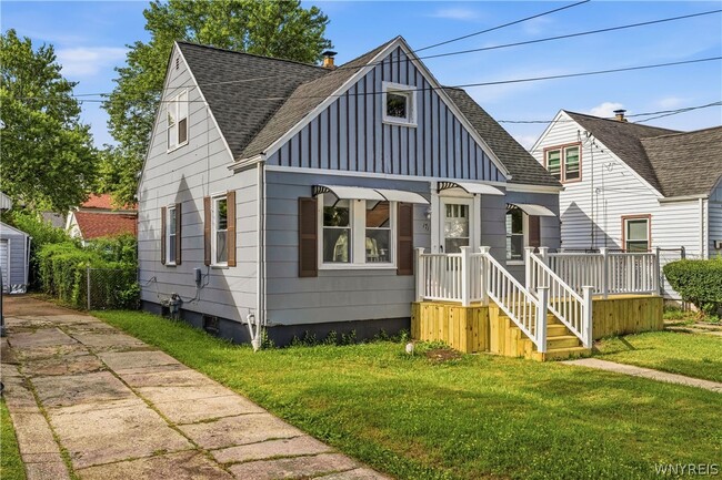 Building Photo - 171 Weston Ave