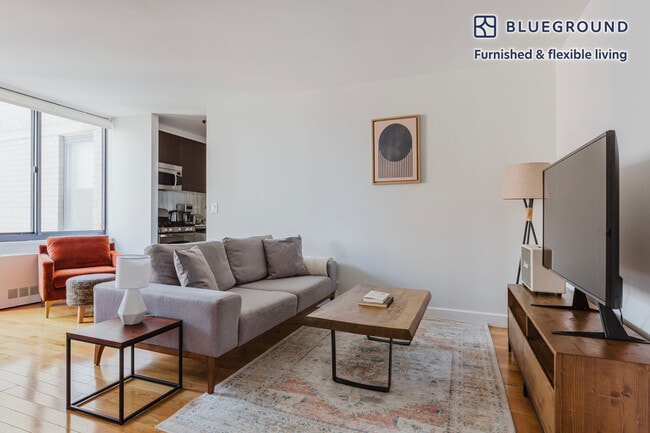 Building Photo - 235 W 48th St