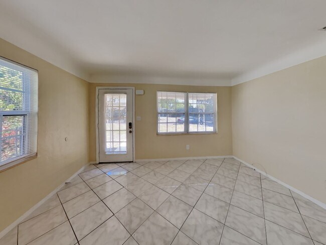 Foto del edificio - 5734 11th Ave N
