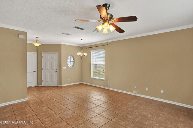 Foto del edificio - 12214 Sweet Branch Ct