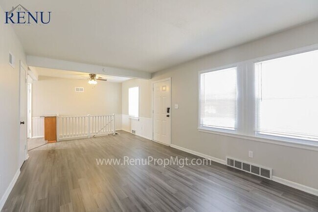 Foto del edificio - Available NOW! Cute 3 Bed 1.5 Bath home in...