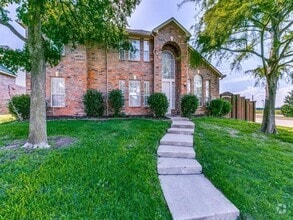 Building Photo - 8317 Spring Valley Ln