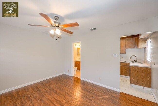 Foto del edificio - 194 Santa Anita Ct