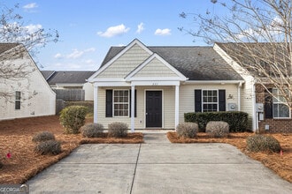 Building Photo - 233 Sunview Dr