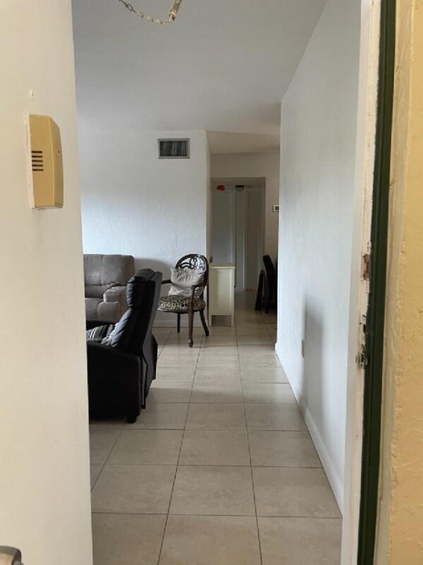 Foto del edificio - 13707 SW 90th Ave