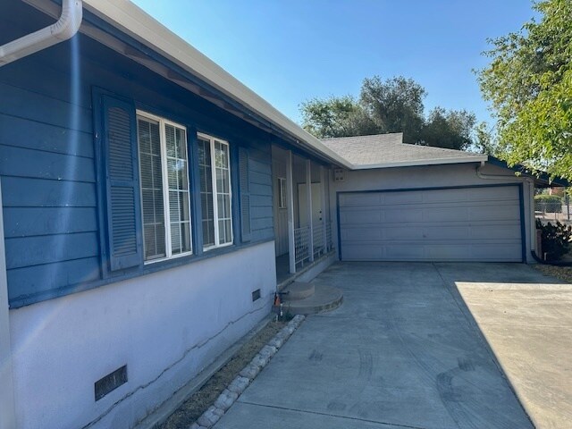 Building Photo - Stockton 3 Bedroom 2 Bathroom Home