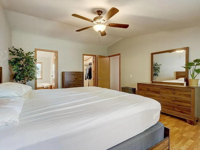 Dormitorio principal - 128 Lake Shore Dr