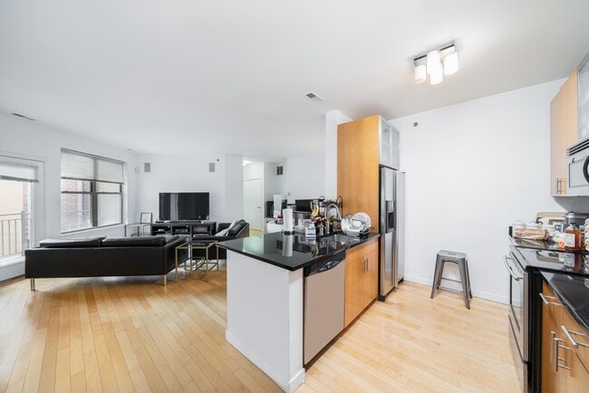 Building Photo - 26 Ave at Port Imperial