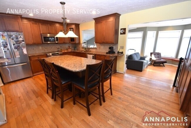 Foto del edificio - 403 Edgemere Dr