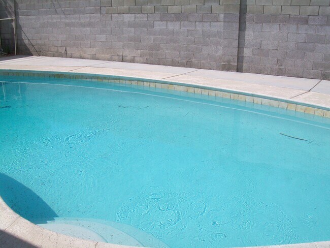 Foto del edificio - 3938 Irongate Ct