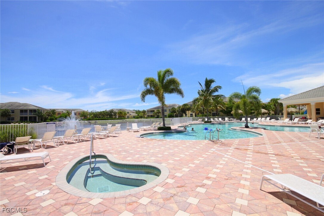 Foto del edificio - 14543 Abaco Lakes Dr