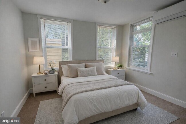 Foto del edificio - 790 S Front St