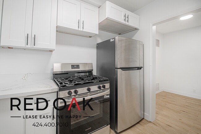 Foto del edificio - 812 Westbourne Dr