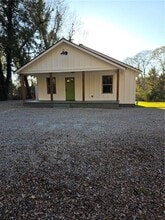 Building Photo - 544 Cassville Rd