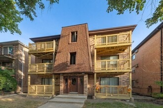Building Photo - 6612 W 64th Pl