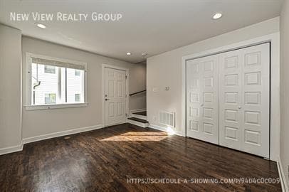 Building Photo - 215 S Gardner Ave