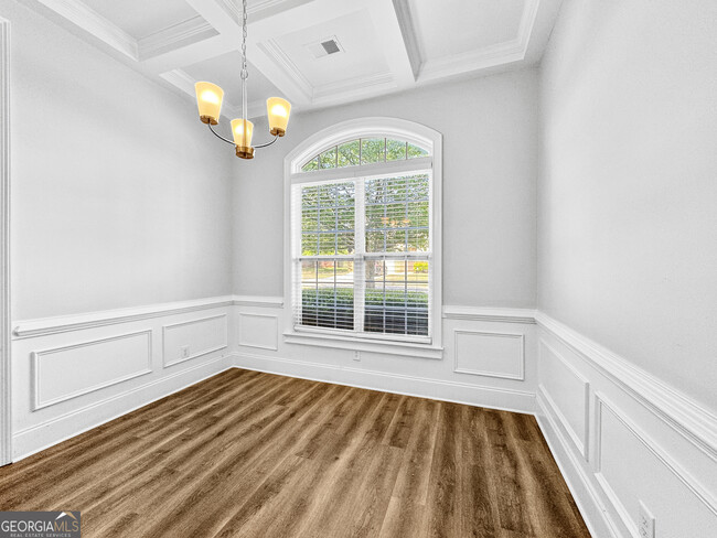 Building Photo - 3377 Alhambra Cir