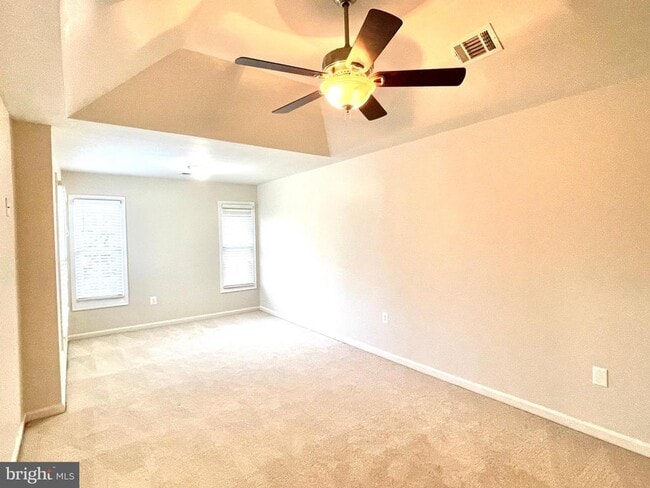 Foto del edificio - 3362 Nadia Loop