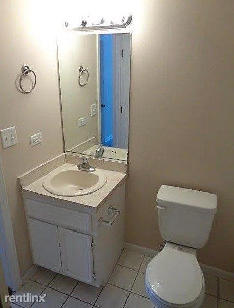 Building Photo - 3 br, 2 bath House - 25601 South Linden Av...
