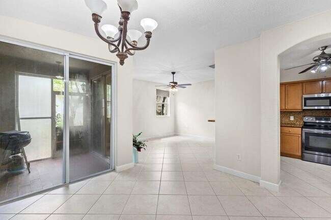 Foto del edificio - 2280 Shoma Dr