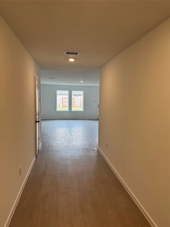 Foto del edificio - 16715 Old Wagon Wy