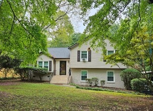 Building Photo - 1914 Bonnie Ln