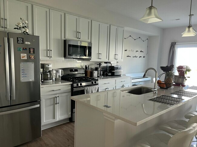 Foto del edificio - 604 Angus Ln