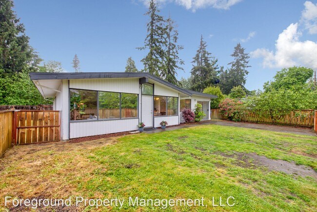 Foto del edificio - 4 br, 2 bath House - 802 107th Ave SE