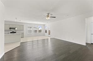 Building Photo - 2836 Desert Lily Ln