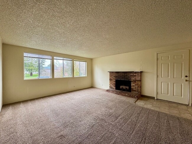 Building Photo - 4564greg