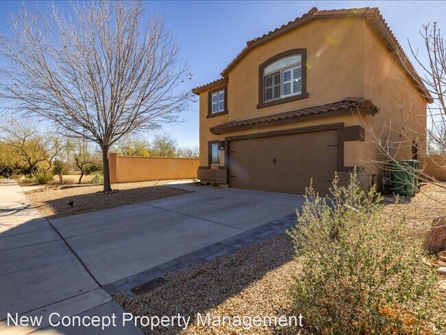 Building Photo - 4 br, 2.5 bath House - 15 W. Calle Patio L...