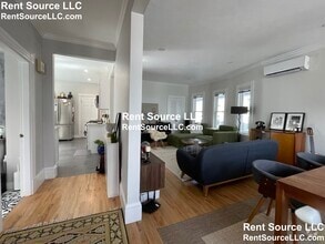 Building Photo - 12 Seven Pines Ave