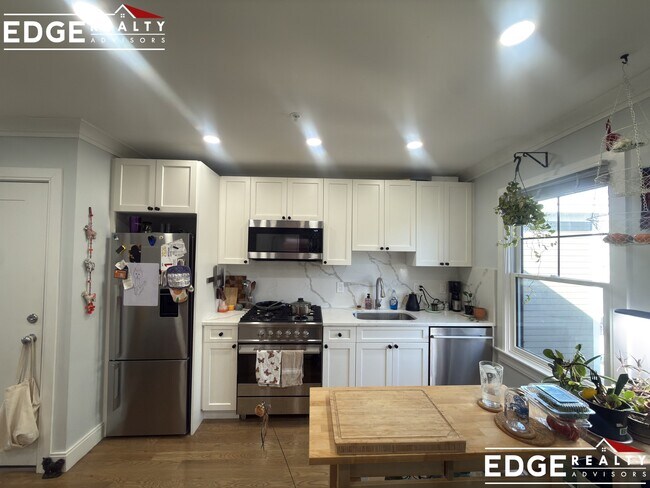 Photo - 14 Lopez Ave Apartment