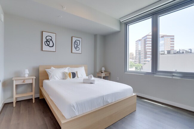 Foto del edificio - 1122 N Hudson St