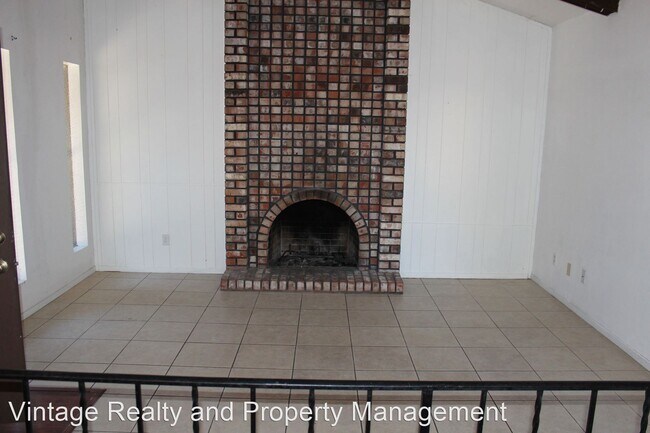 Foto del edificio - 2 br, 1 bath House - 6404 Grigsby Place