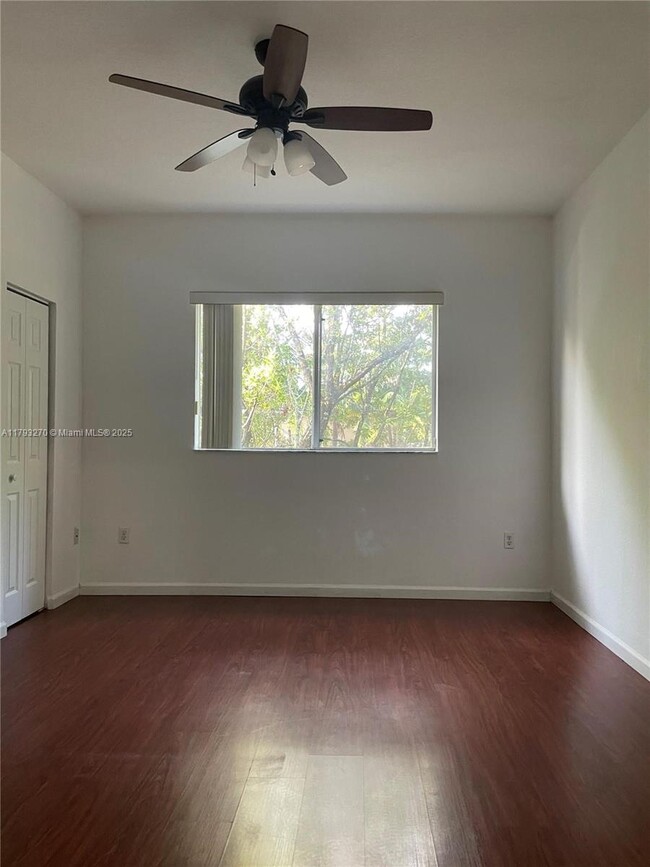 Foto del edificio - 7923 Tuscany Ct