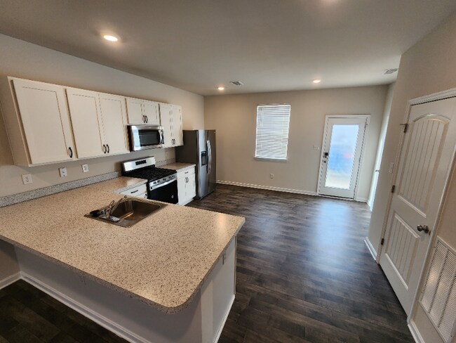 Building Photo - 41 Capricorn