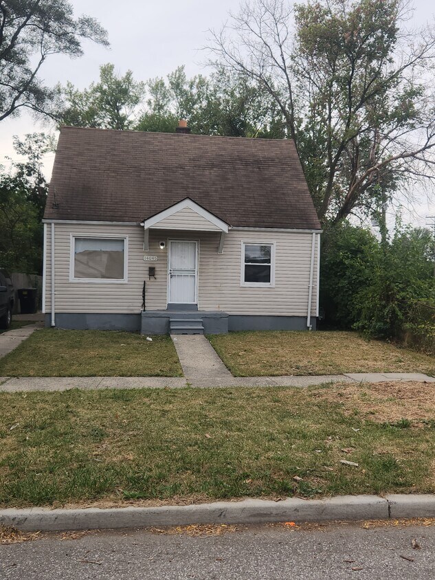 14045 Burt Rd, Detroit, MI 48223 House Rental in Detroit, MI