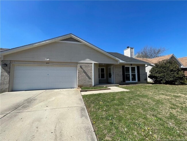 Building Photo - 2840 Chillingworth Dr