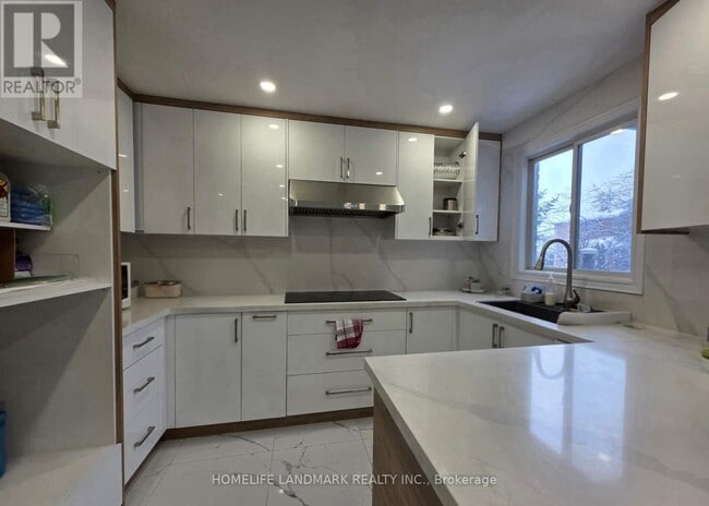 Building Photo - 16 Redcastle Crescent