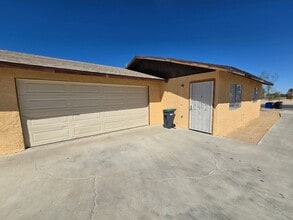 Building Photo - 135 S Norma St