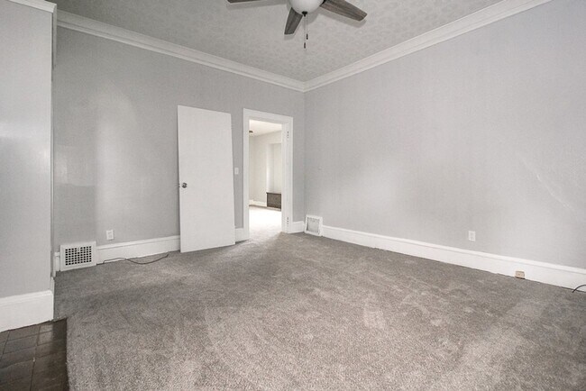Foto del edificio - 3104 Seymour Ave